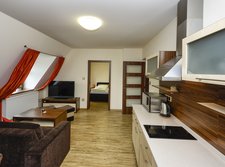 Červený apartmán č. 7 - kuchyně a obývací část